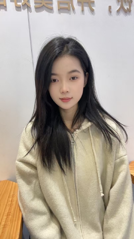 草莓奶昔的第一张照片--丽水相亲服务中心