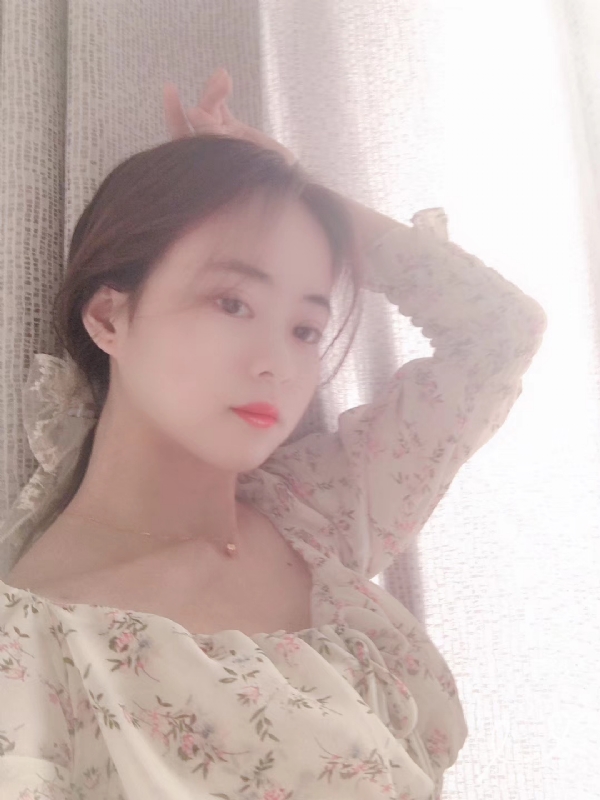 泡芙的第五张照片--丽水相亲服务中心