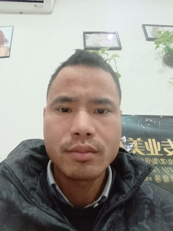 liuliyong的第一张照片--丽水相亲服务中心