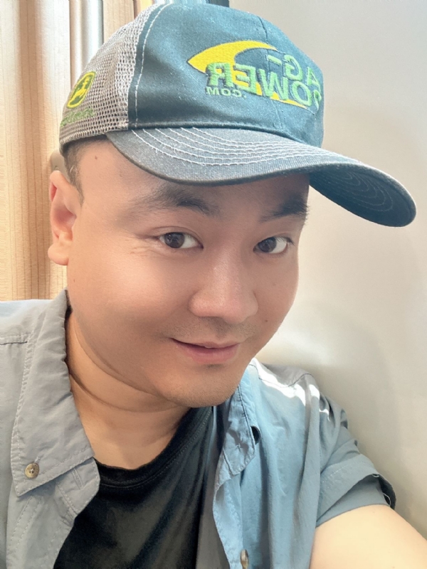 冰的第二张照片--丽水相亲服务中心