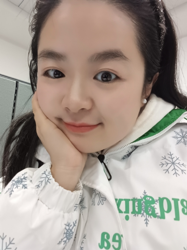 玥玥的第一张照片--丽水相亲服务中心