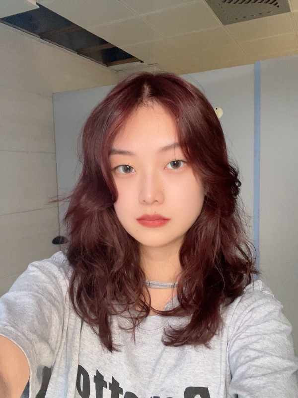 Holy的第二张照片--丽水相亲服务中心