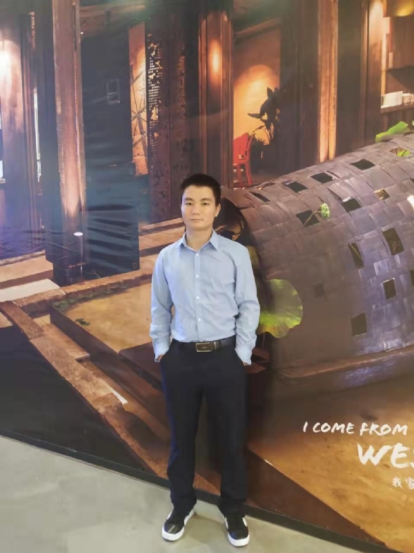 梧桐枫叶的第一张照片--丽水相亲服务中心