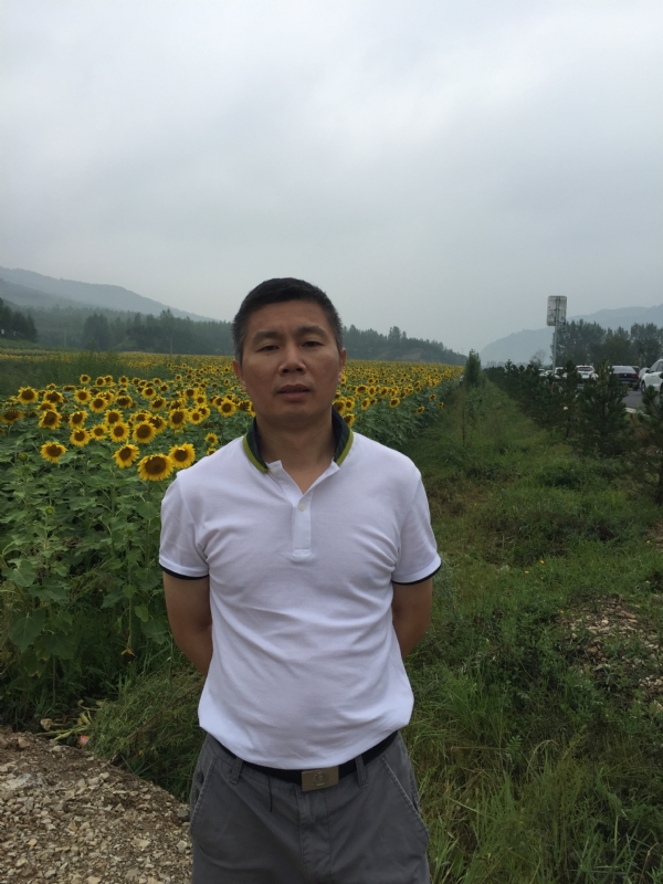 爱拼才会赢的大叔的第二张照片--丽水相亲服务中心