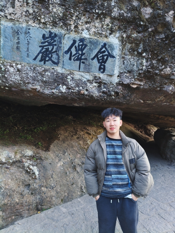 帅邓拖网速的第二张照片--丽水相亲服务中心