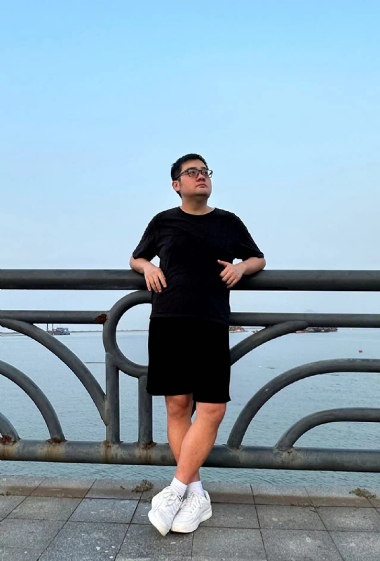 92男连云区的第二张照片--丽水相亲服务中心