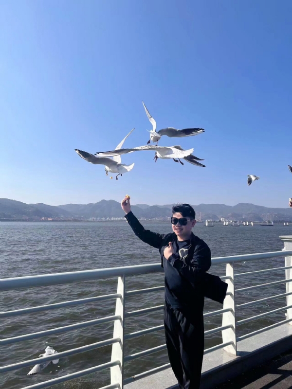 叶盛荣的第一张照片--丽水相亲服务中心