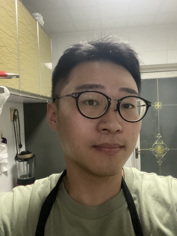 何方妖孽的第一张照片--丽水相亲服务中心