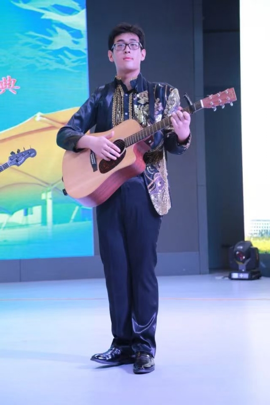 一叶知秋ZG的第一张照片--丽水相亲服务中心