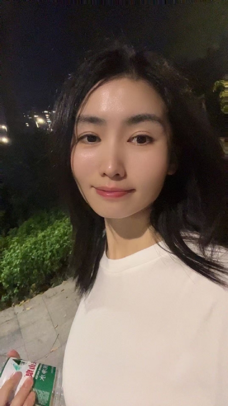 pan的第一张照片--丽水相亲服务中心