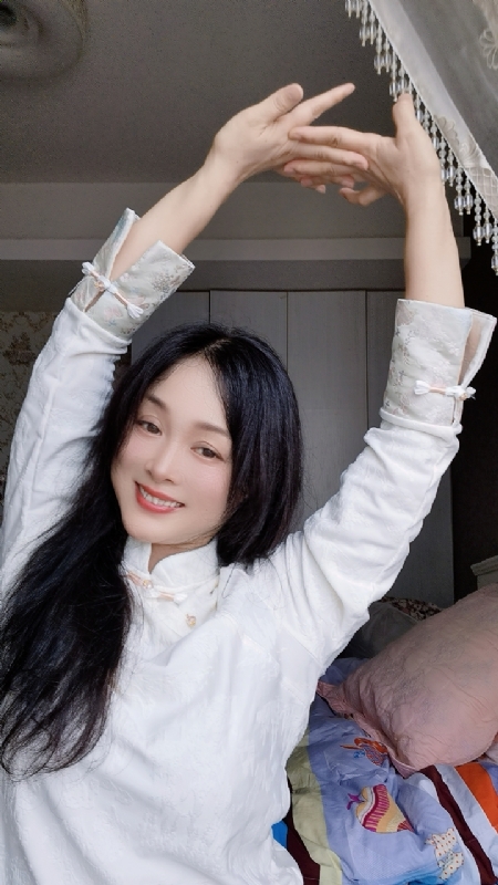 伊伊的第四张照片--丽水相亲服务中心