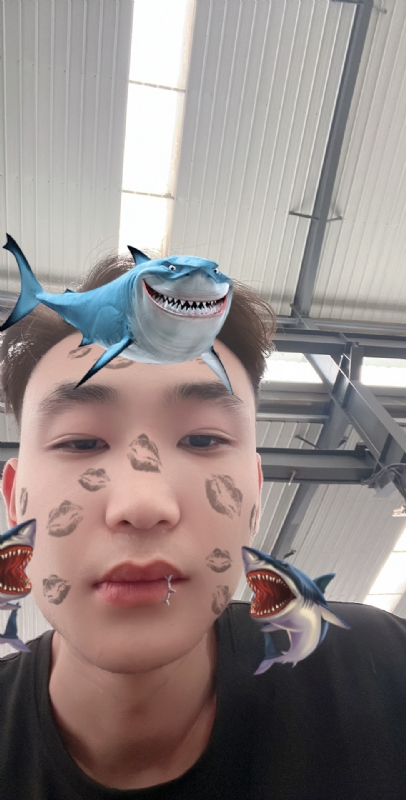 孤独的人的第一张照片--丽水相亲服务中心