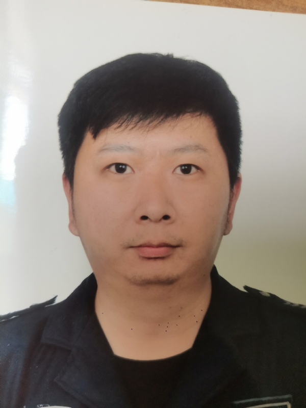 吕嘉的第一张照片--丽水相亲服务中心