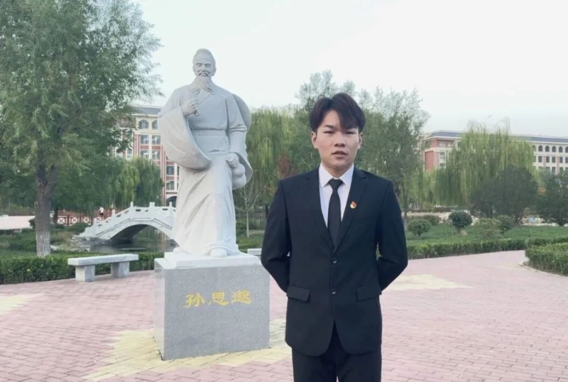 尚明月的第一张照片--丽水相亲服务中心