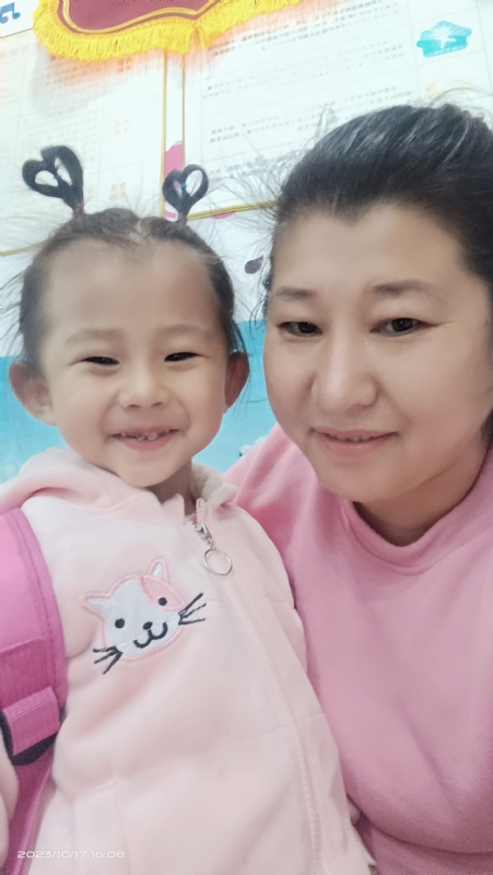 离异带俩娃的第一张照片--丽水相亲服务中心