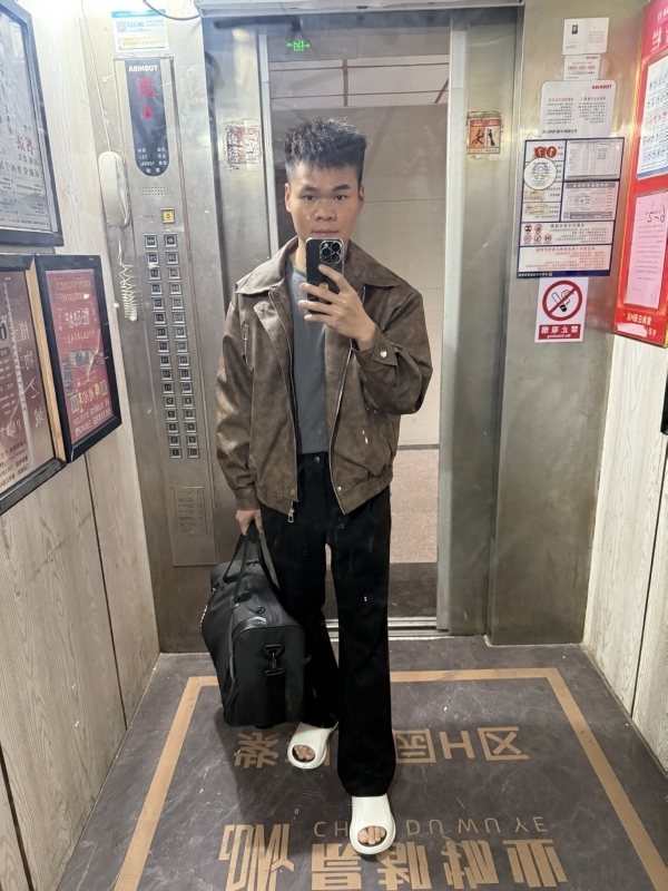 jin的第一张照片--丽水相亲服务中心