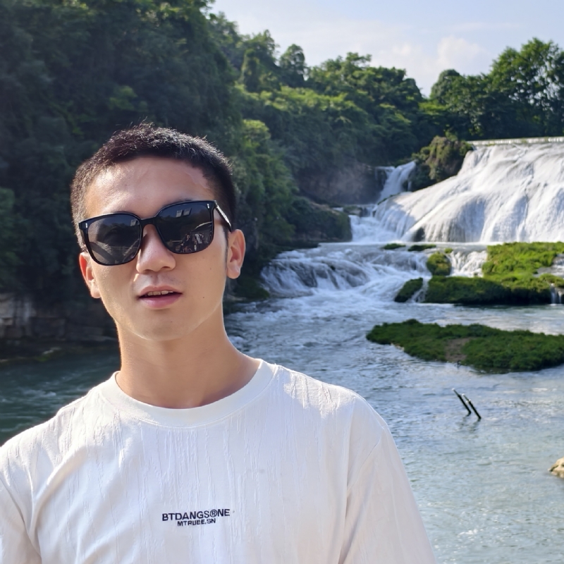 飞殷的第一张照片--丽水相亲服务中心