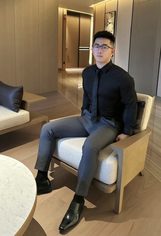 李寒外改英文可家的第一张照片--丽水相亲服务中心