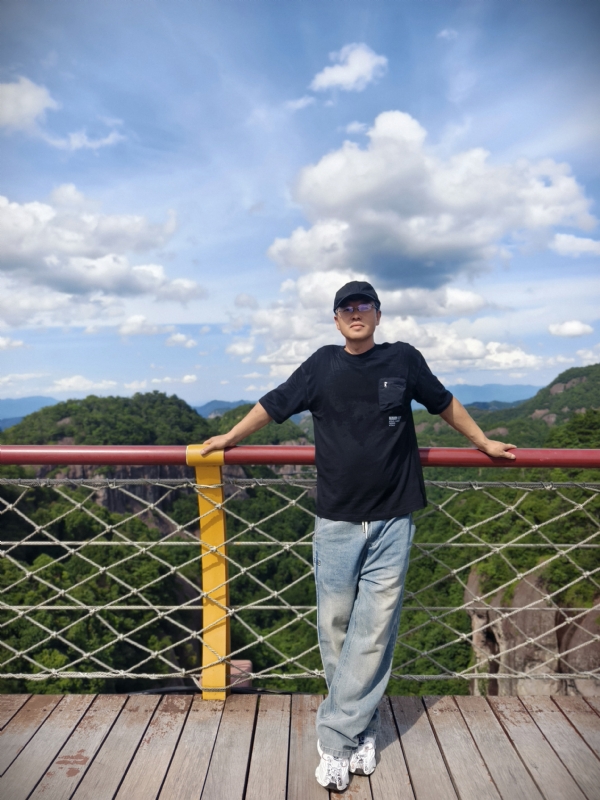 我心飞翔cjb的第三张照片--丽水相亲服务中心