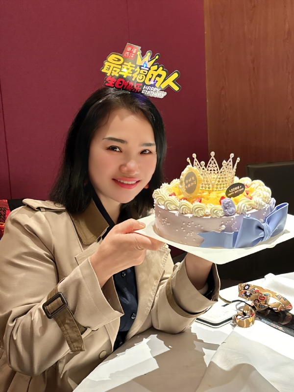 Apple的第一张照片--丽水相亲服务中心