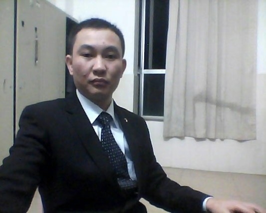 诚恳的大叔的第一张照片--丽水相亲服务中心