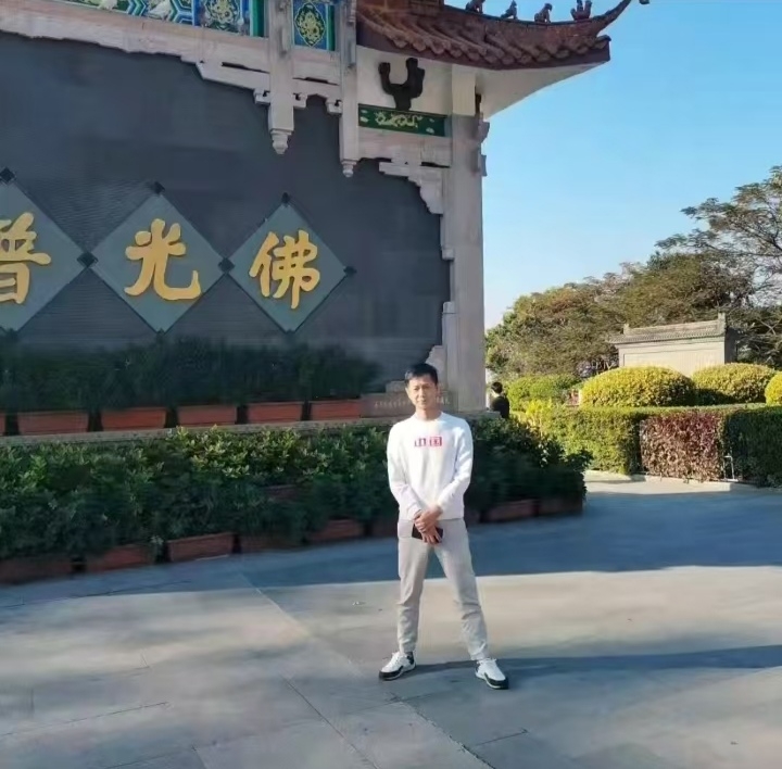 星艺的第一张照片--丽水相亲服务中心