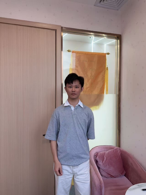 小叶子的第一张照片--丽水相亲服务中心