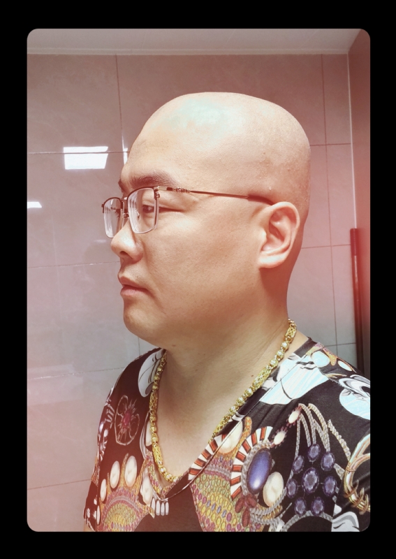 一生诺言的第三张照片--丽水相亲服务中心