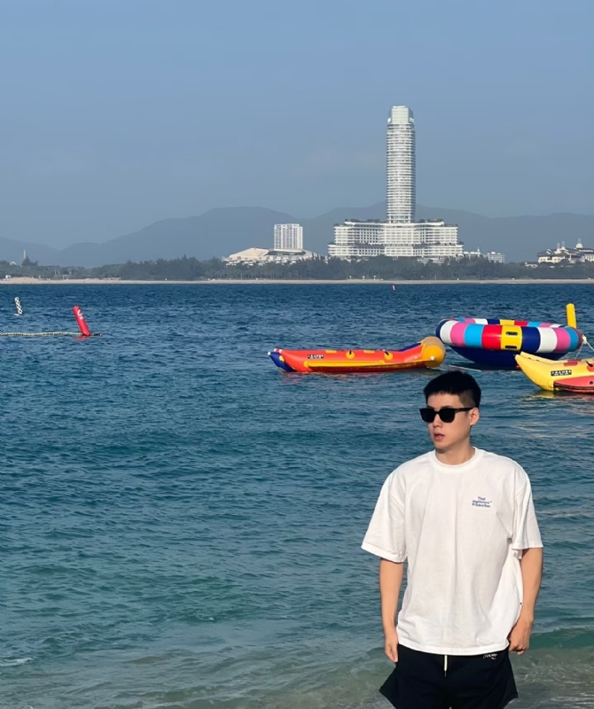 yw的第一张照片--丽水相亲服务中心