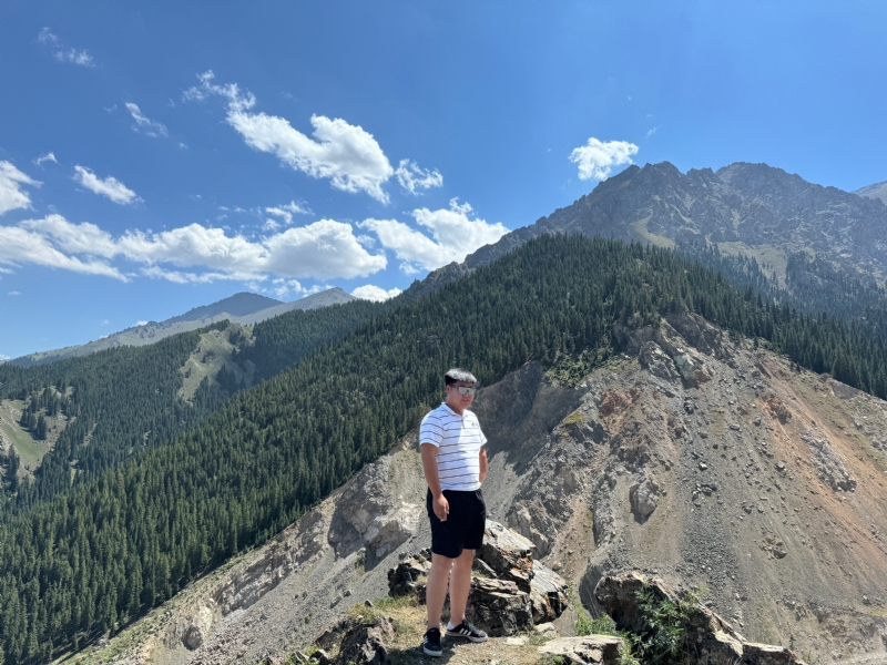 从众的第一张照片--丽水相亲服务中心