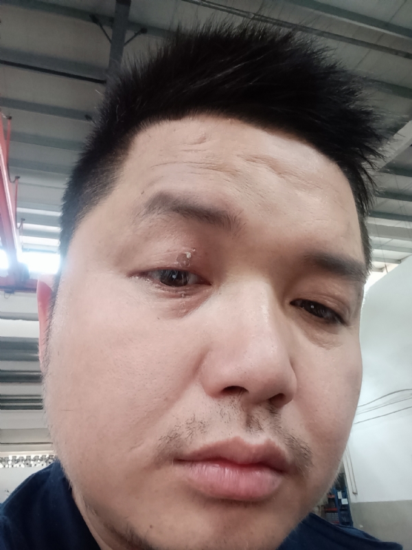 彬彬的第一张照片--丽水相亲服务中心