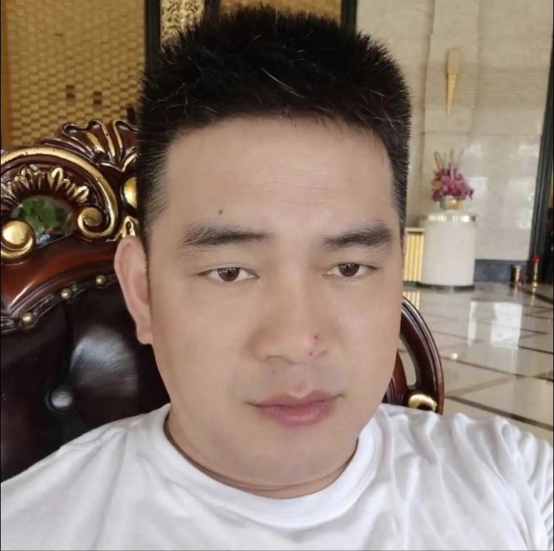 随风的第一张照片--丽水相亲服务中心