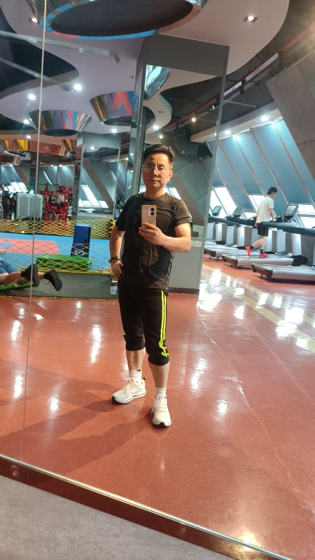 凭水相逢的第一张照片--丽水相亲服务中心