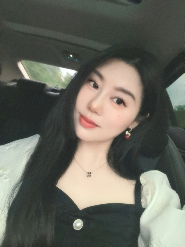 潇潇暮雨的第一张照片--丽水相亲服务中心