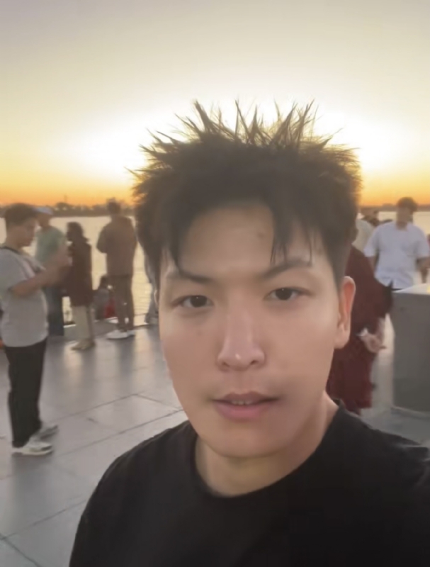 姚荫博的第一张照片--丽水相亲服务中心