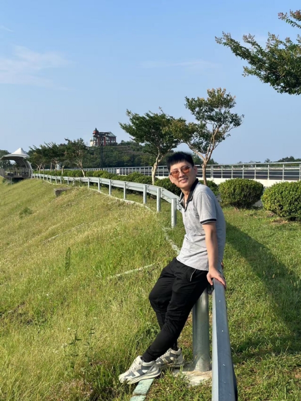 悠人的第一张照片--丽水相亲服务中心