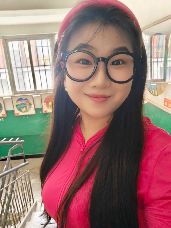 颂宜的第一张照片--丽水相亲服务中心