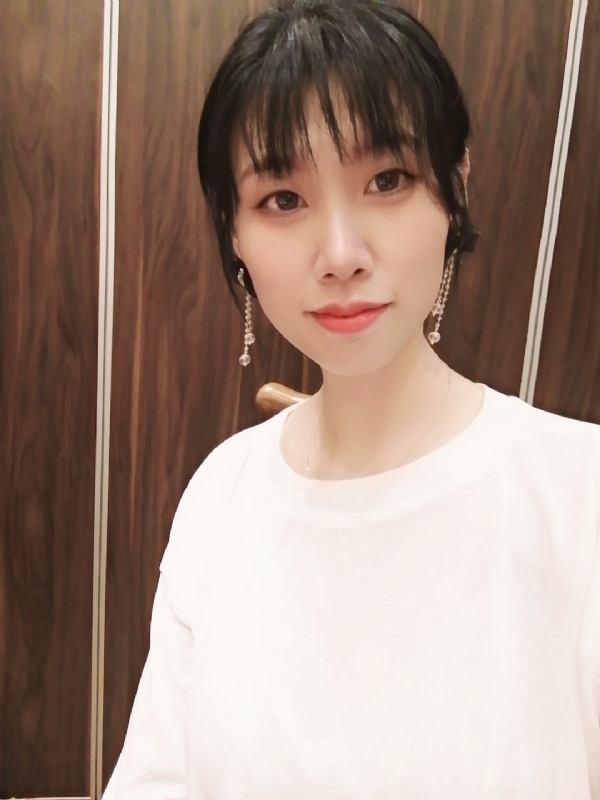 于小倩的第一张照片--丽水相亲服务中心