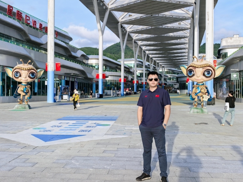 Mr王的第一张照片--丽水相亲服务中心