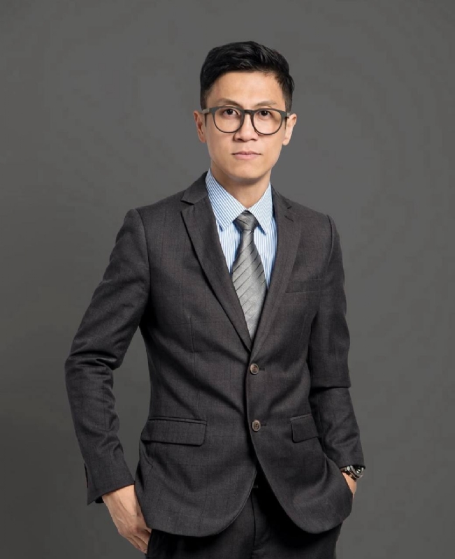 千帆过尽的第一张照片--丽水相亲服务中心