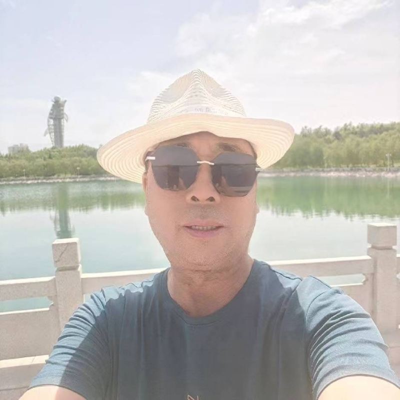 有钱人的第一张照片--丽水相亲服务中心