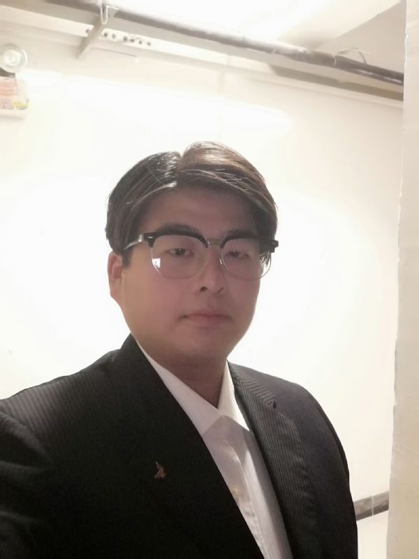 孤独一人的第一张照片--丽水相亲服务中心