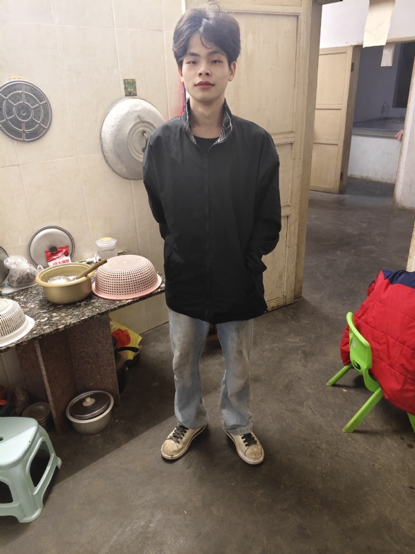 铭泽的第一张照片--丽水相亲服务中心