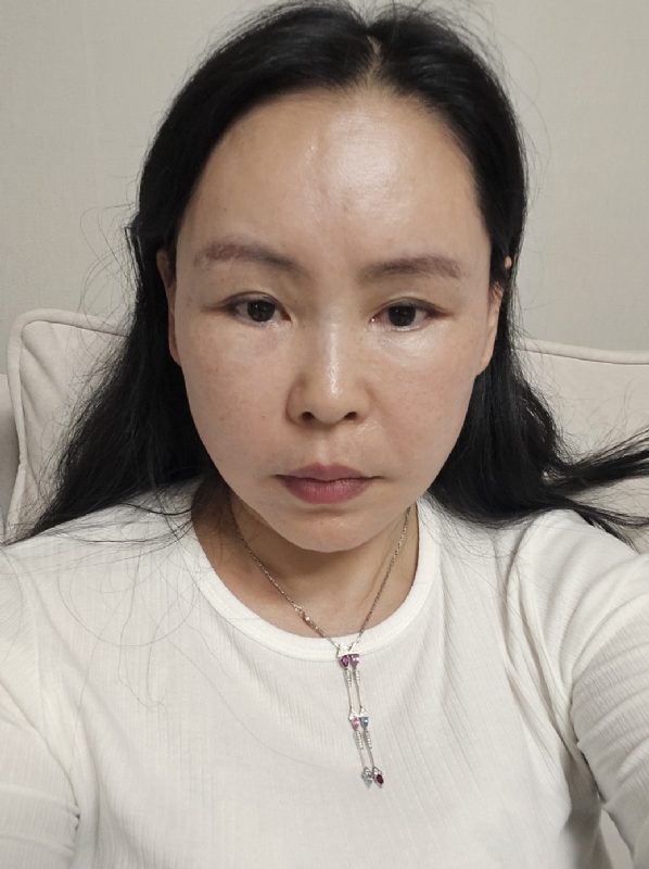 仁荷的第二张照片--丽水相亲服务中心