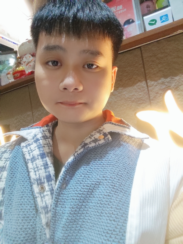 侯侯的第一张照片--丽水相亲服务中心