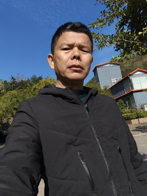 子午卯酉的第一张照片--丽水相亲服务中心