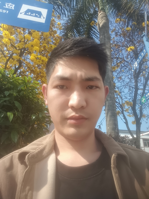 陈先生的第一张照片--丽水相亲服务中心