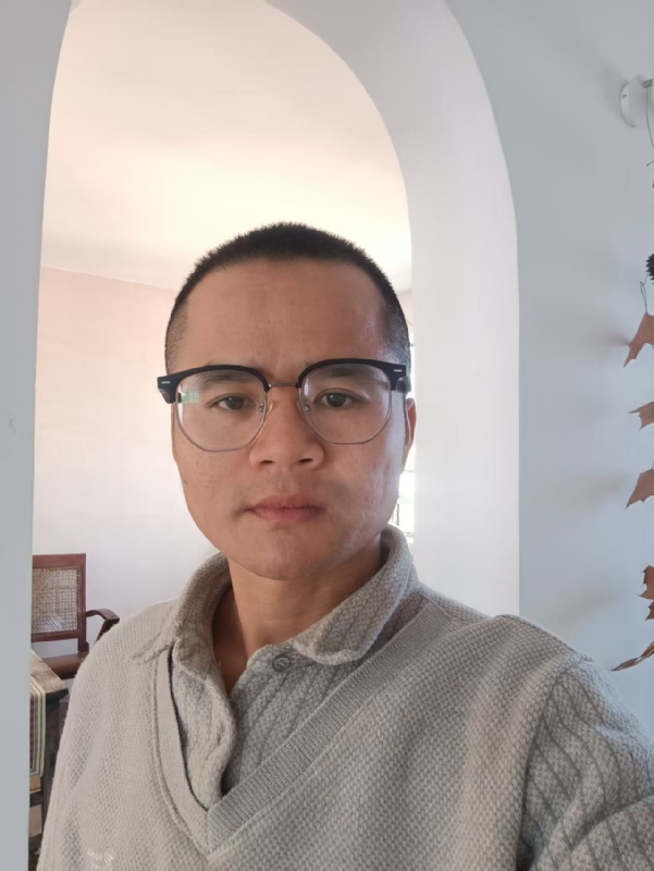 戴戴的第一张照片--丽水相亲服务中心