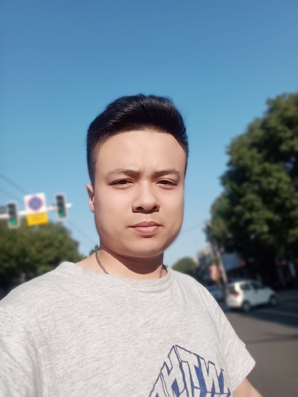 简简单单的第二张照片--丽水相亲服务中心