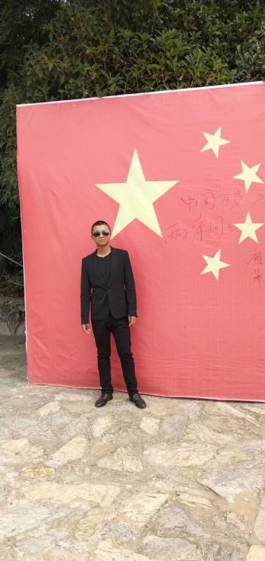 奔腾的小乌鸦的第一张照片--丽水相亲服务中心